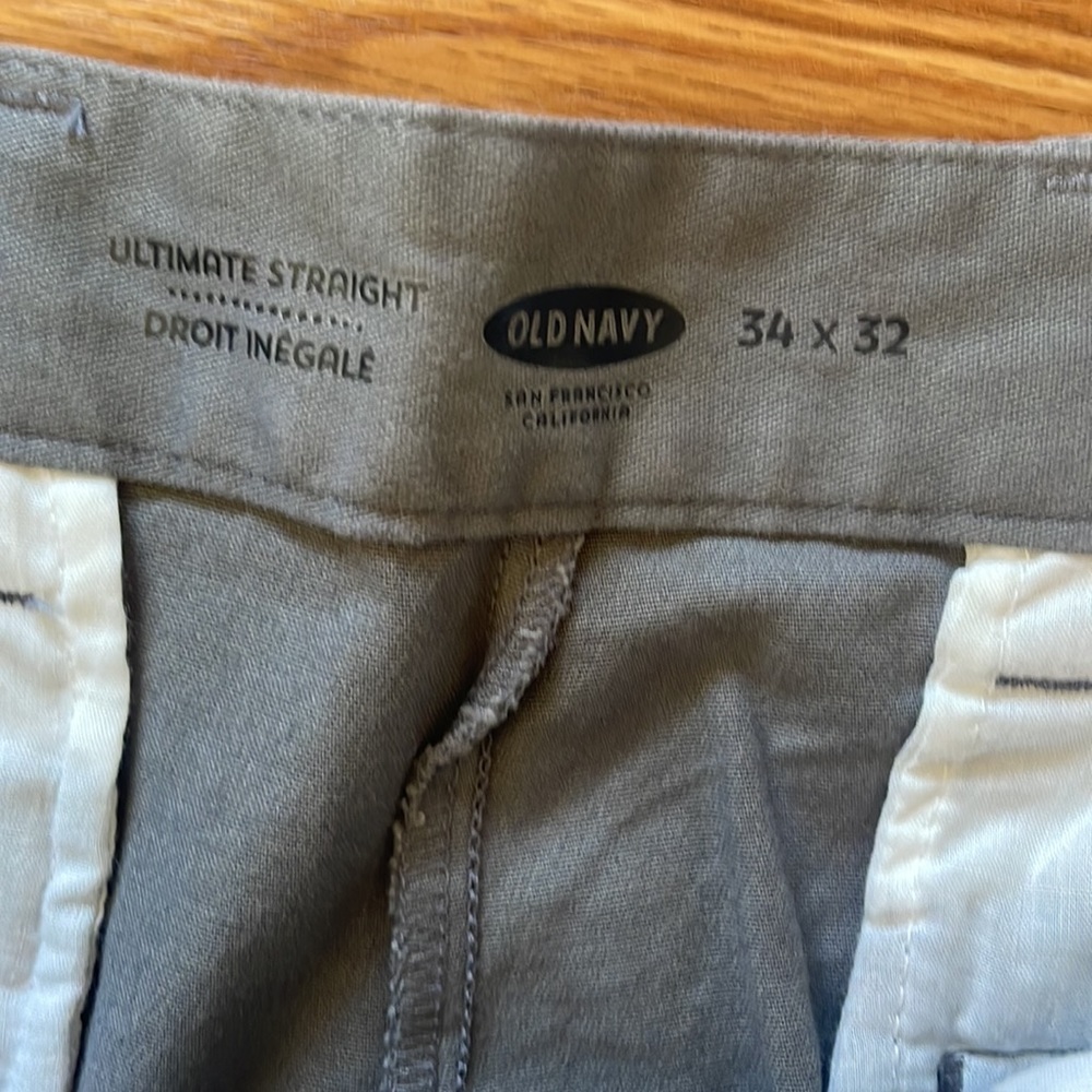 NWT Old Navy Gray Ultimate Straight Flat Front Khakis Size 34 x 32 - Picture 6 of 10